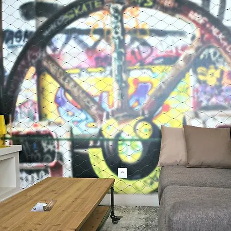 Little - Alix Appartement Rijsel