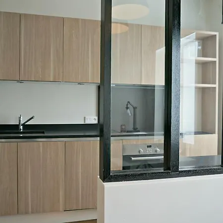 Little - Alix Apartment *